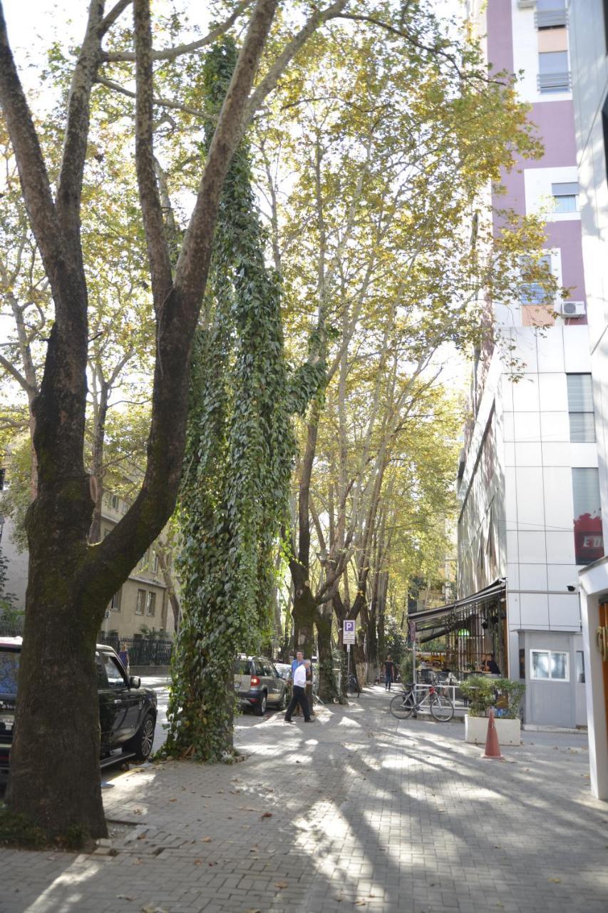 Haris Apartment Tirana No.2 Ngoại thất bức ảnh