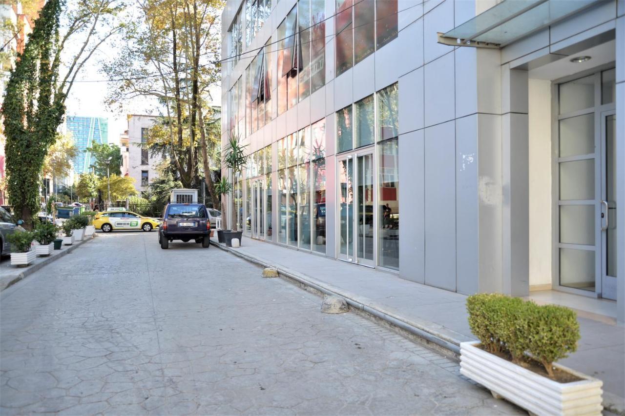 Haris Apartment Tirana No.2 Ngoại thất bức ảnh